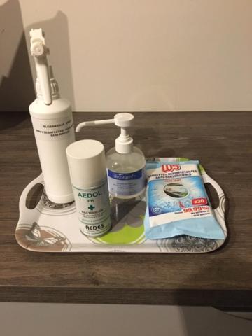 Le Carabiol - Chambre D'Hote Saint Julien Les Rosiers Luaran gambar