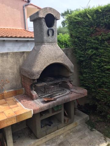 Le Carabiol - Chambre D'Hote Saint Julien Les Rosiers Luaran gambar